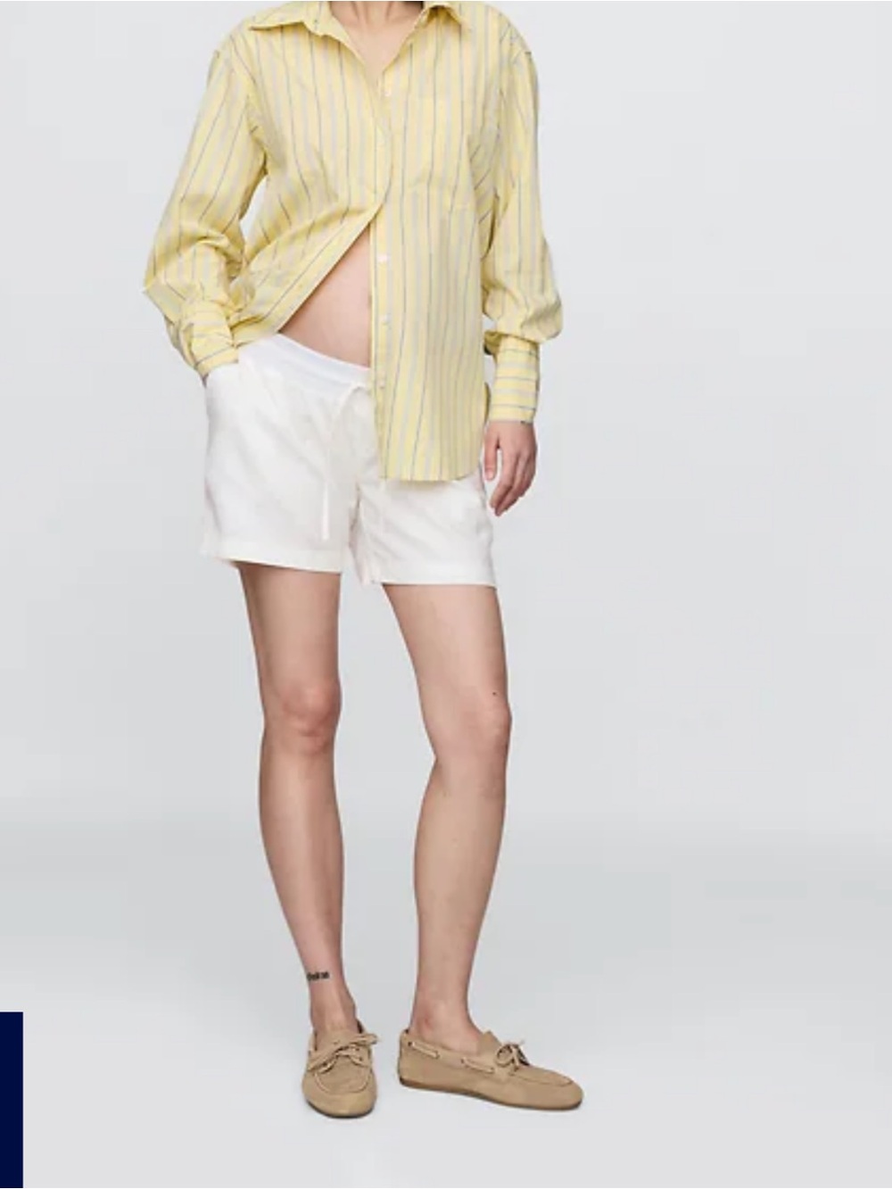 NWOT Gap maternity shorts